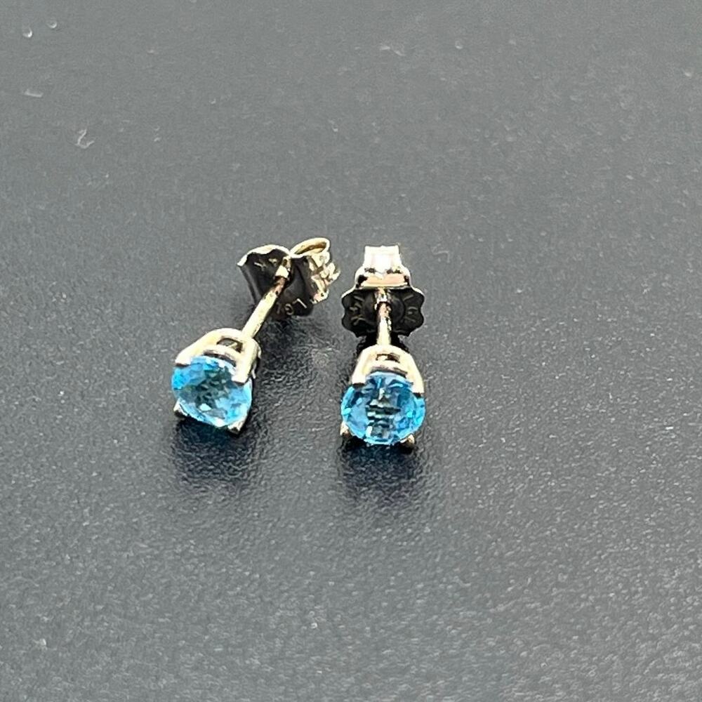 LGL Leer Gem‎ Ltd 14k White Gold Blue Topaz Checkerboard Cut Stud Earrings .60 g